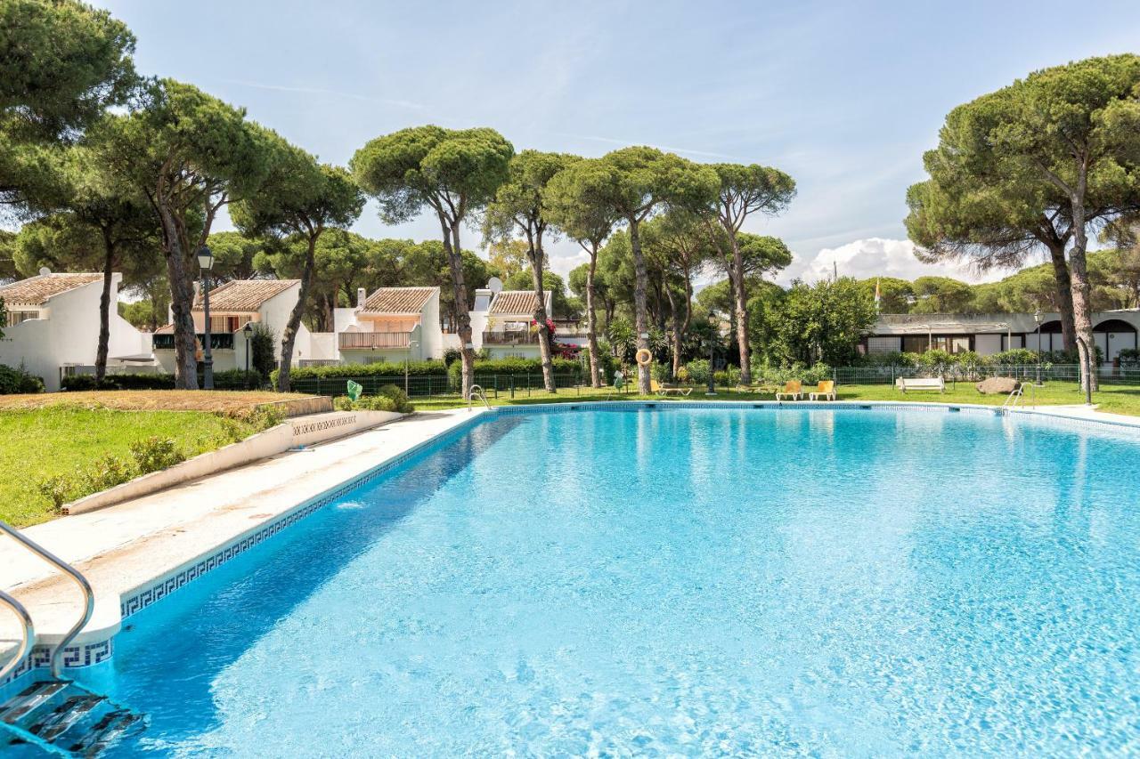 Beachside Cosy Apartment With Pool Εστεπόνα Εξωτερικό φωτογραφία