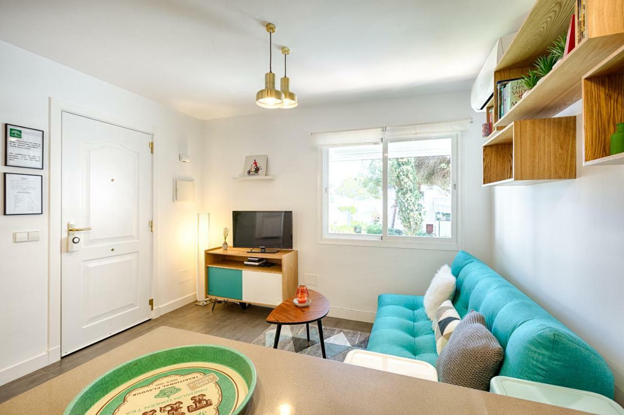 Beachside Cosy Apartment With Pool Εστεπόνα Εξωτερικό φωτογραφία