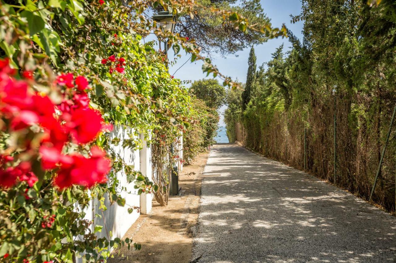 Beachside Cosy Apartment With Pool Εστεπόνα Εξωτερικό φωτογραφία